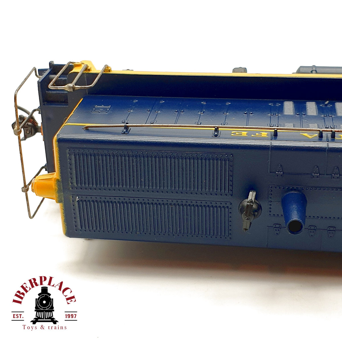 ♻️ Athearn locomotora S-12 Santa Fe 2418 azul amarilla sin motor dummy Escala H0 1:87
