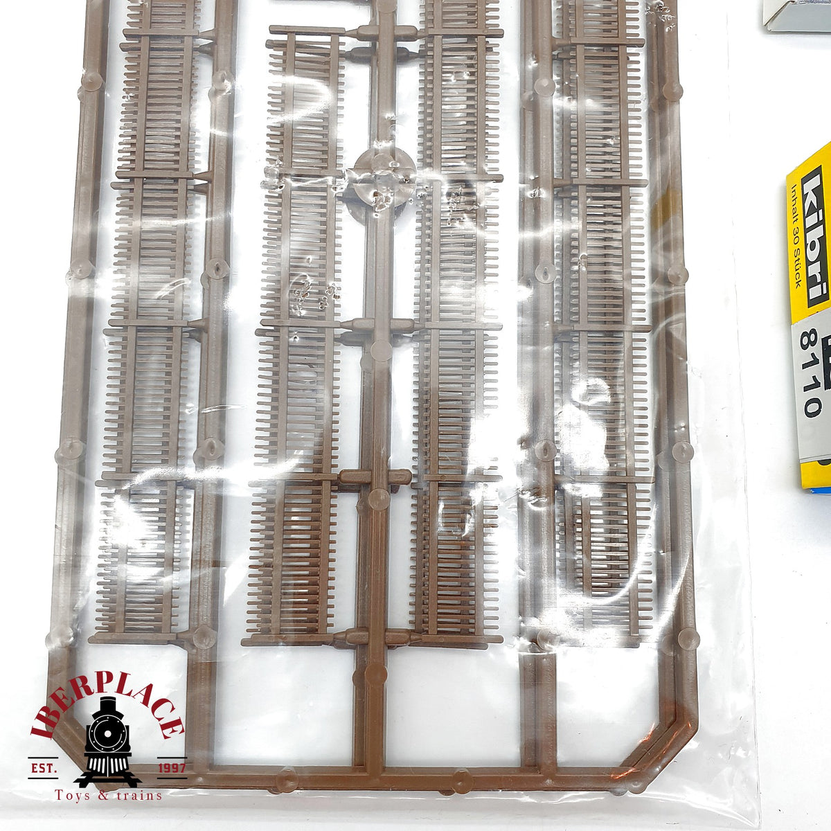 ♻️ 🆕 Busch 6007 6019 Kibri 8110 set vallas madera metalicas y figuras Escala H0 1:87