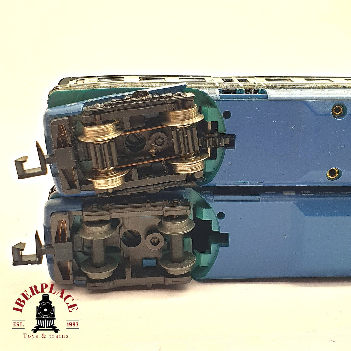 ♻️ 2da mano - 2x PIKO tren diesel con vagon para piezas o restaurar GDR DDR N escala 1:160 E16