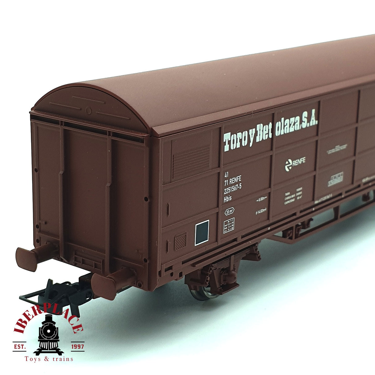 💡DC Electrotren 1761K vagón cerrado JPD Toro y Betolaza Ep V RENFE H0 escala 1:87 A22 3/4