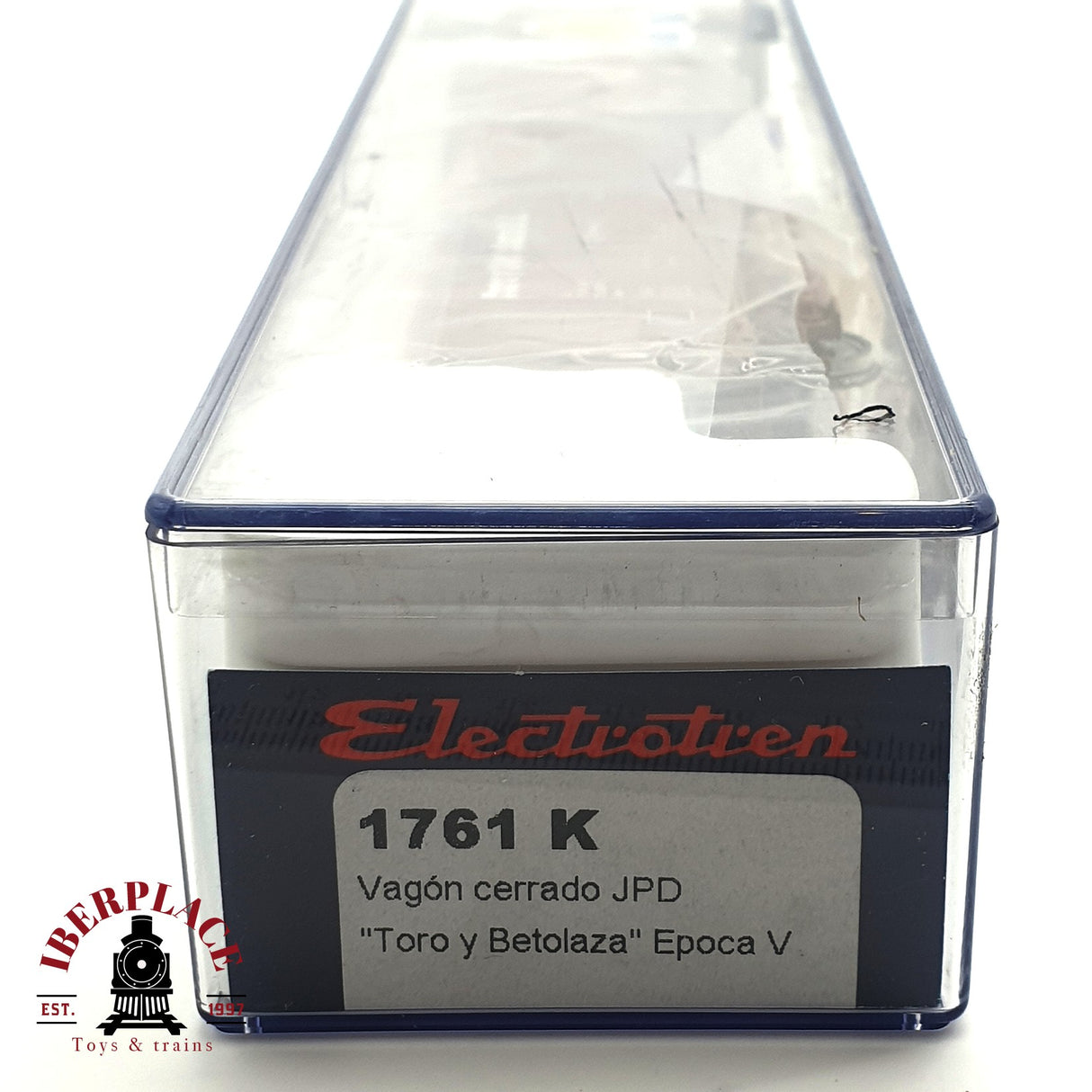 💡DC Electrotren 1761K vagón cerrado JPD Toro y Betolaza Ep V RENFE H0 escala 1:87 A22 3/4