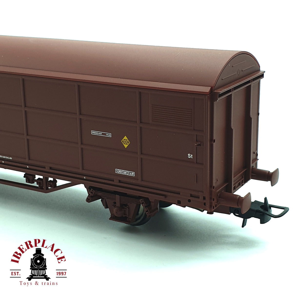 💡DC Electrotren 1761K vagón cerrado Toro y Betolaza RENFE Ep V H0 escala 1:87 A22 1/4