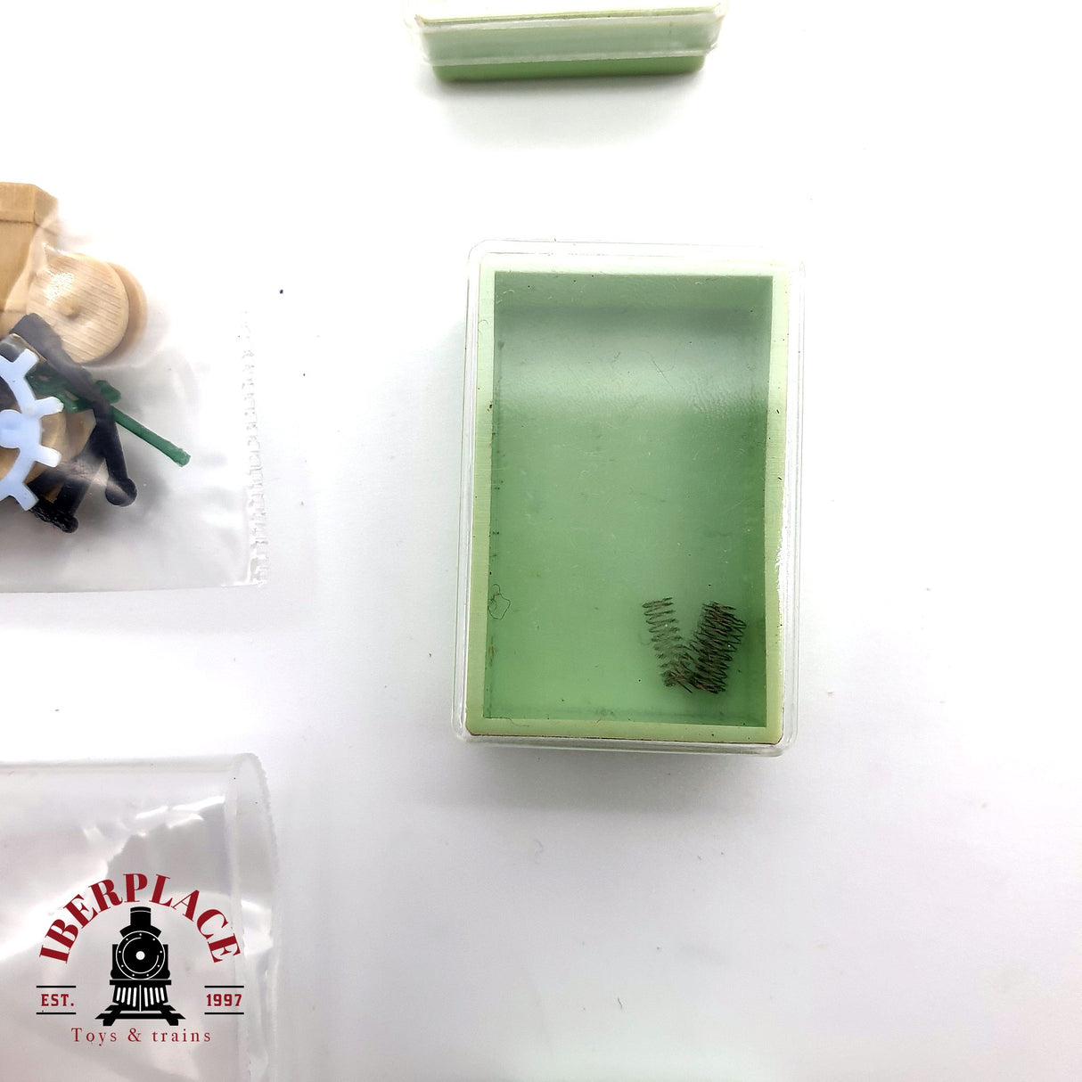 ♻️ Märklin Lote mixto Figuras coches clavos para vias Z escala 1:220 V10