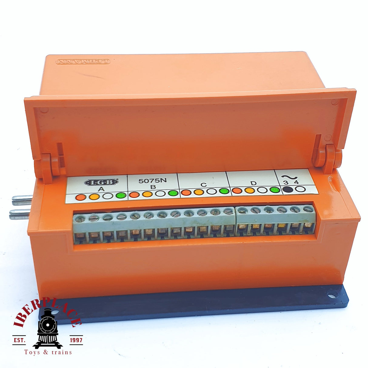 ♻️ 2da mano - L.G.B 5075 Caja de control con interruptor momentáneo escala G