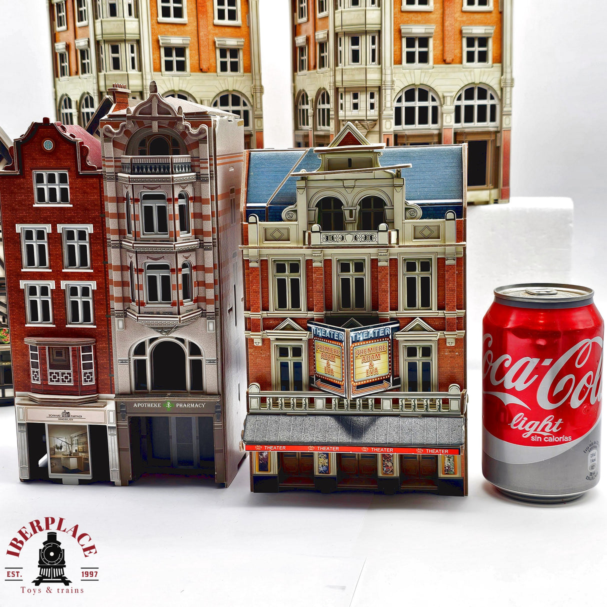 ♻️ 2da mano - 6x Edificios esquineros, edificios con bajos comerciales de cartón H0 escala 1:87 A11