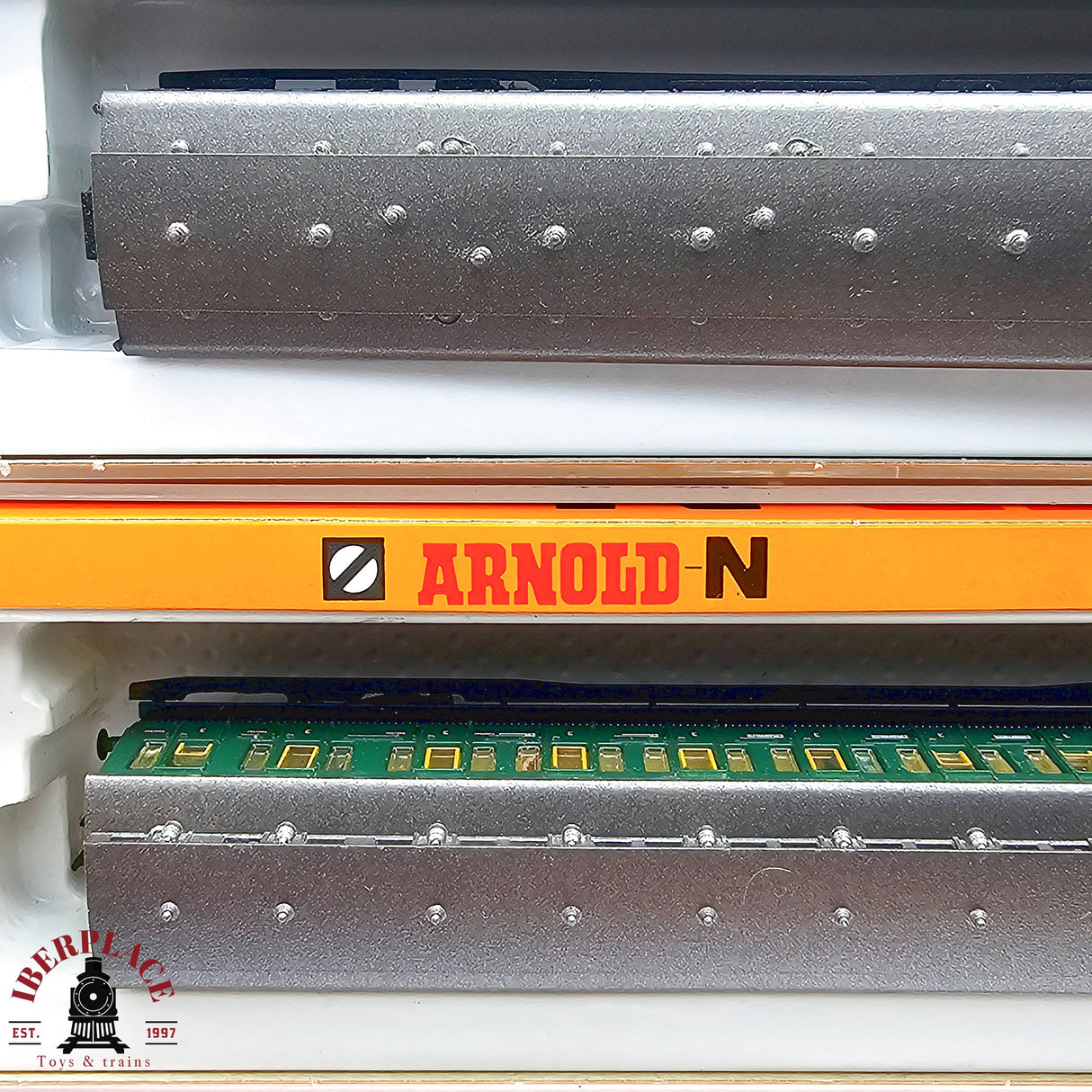 ♻️ 2da mano - Arnold 3x vagones pasajeros DRG clase 3 N escala 1:160 E13
