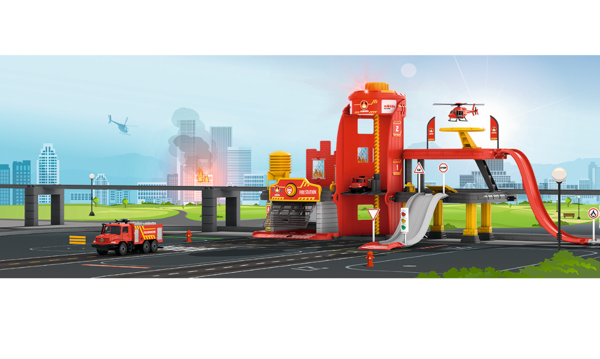 Juguete infantil apto para niños pequeños a partir de 3 años - Märklin my world 72219 Estación de bomberos con función de luz y sonido