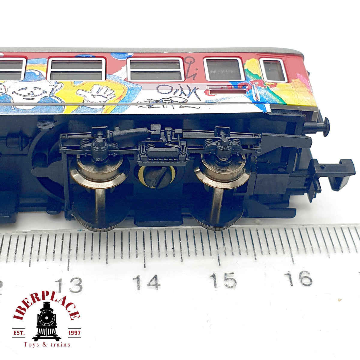 ♻️ Arnold 70501 Coche Pasajeros Grafiti Laurel Hardy DB Ep V escala N 1:160 2/3