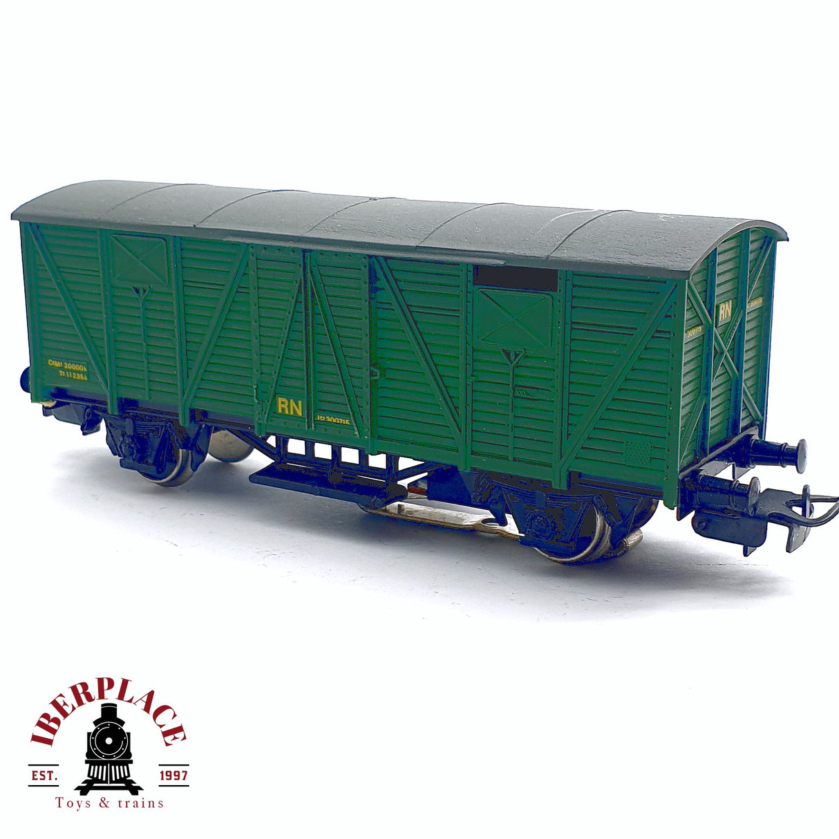 ♻️ 2da mano - AC Electrotren vagón mercancias cerrado RENFE con luz H0 escala 1:87