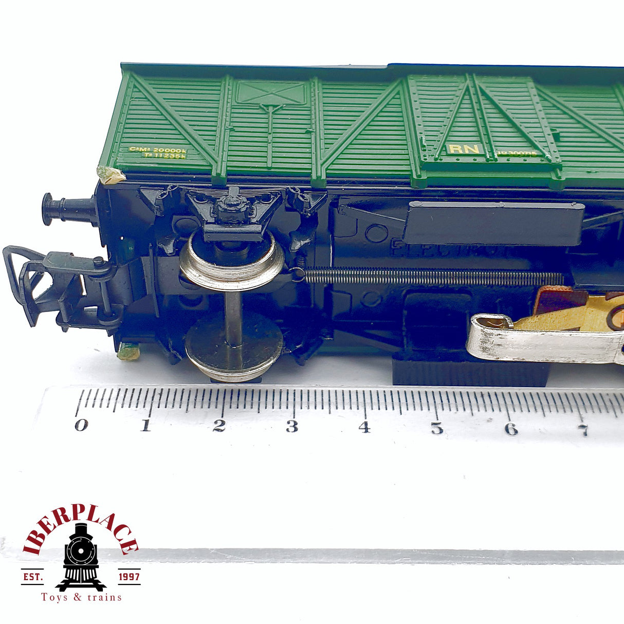 ♻️ 2da mano - AC Electrotren vagón mercancias cerrado RENFE con luz H0 escala 1:87