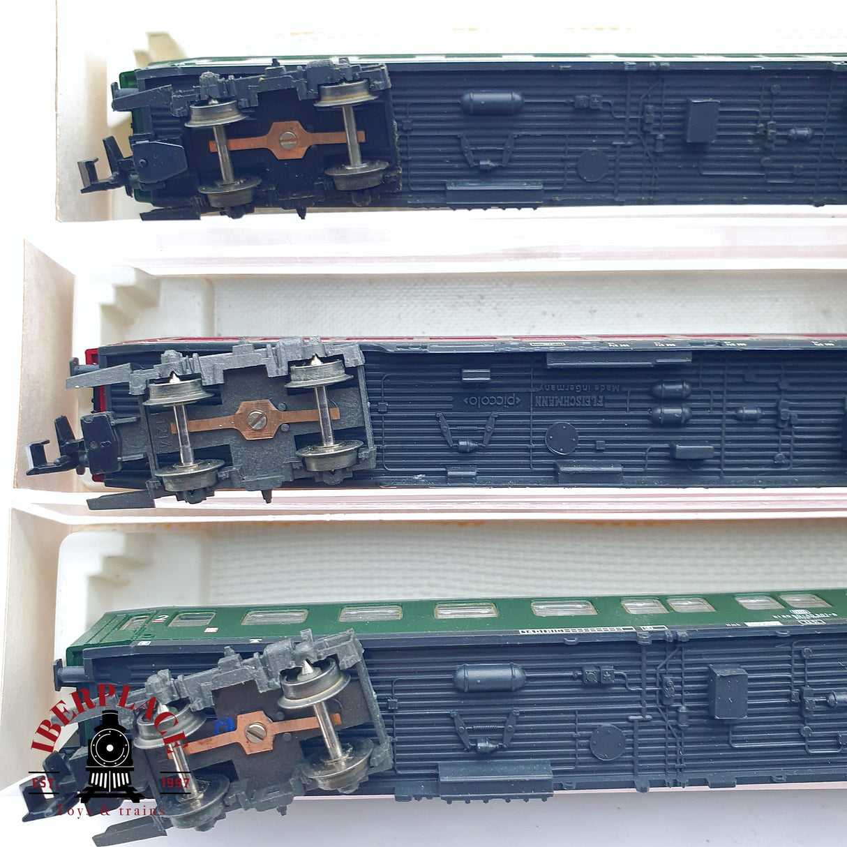 ♻️ 2da mano - 3x Fleischmann vagones pasajeros, restaurante DB 2da clase N escala 1:160