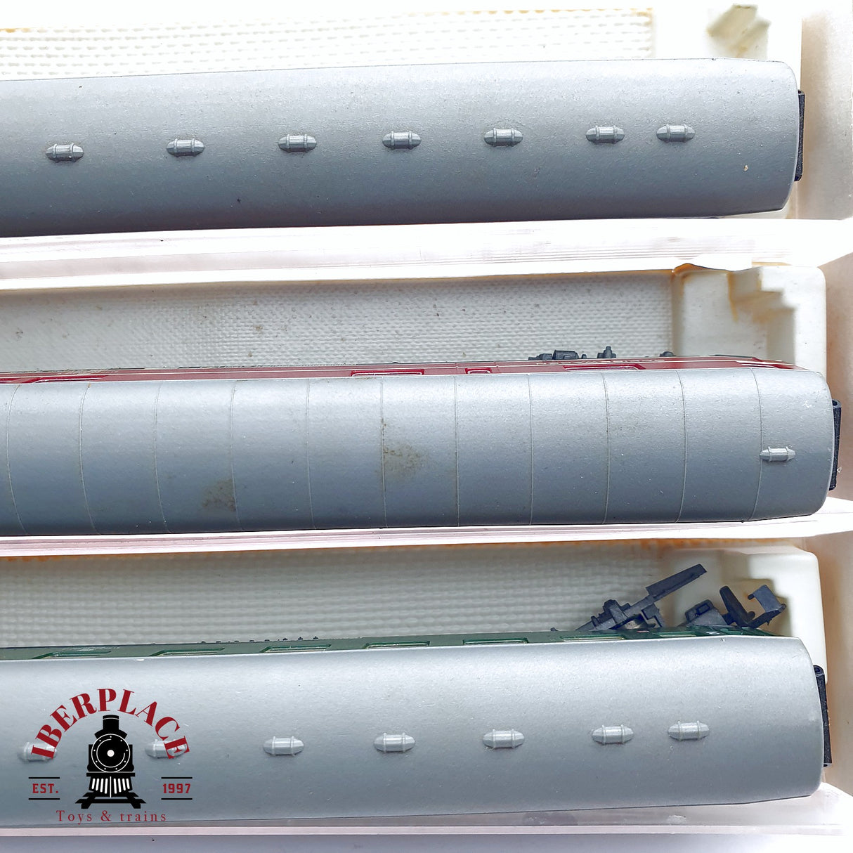 ♻️ 2da mano - 3x Fleischmann vagones pasajeros, restaurante DB 2da clase N escala 1:160