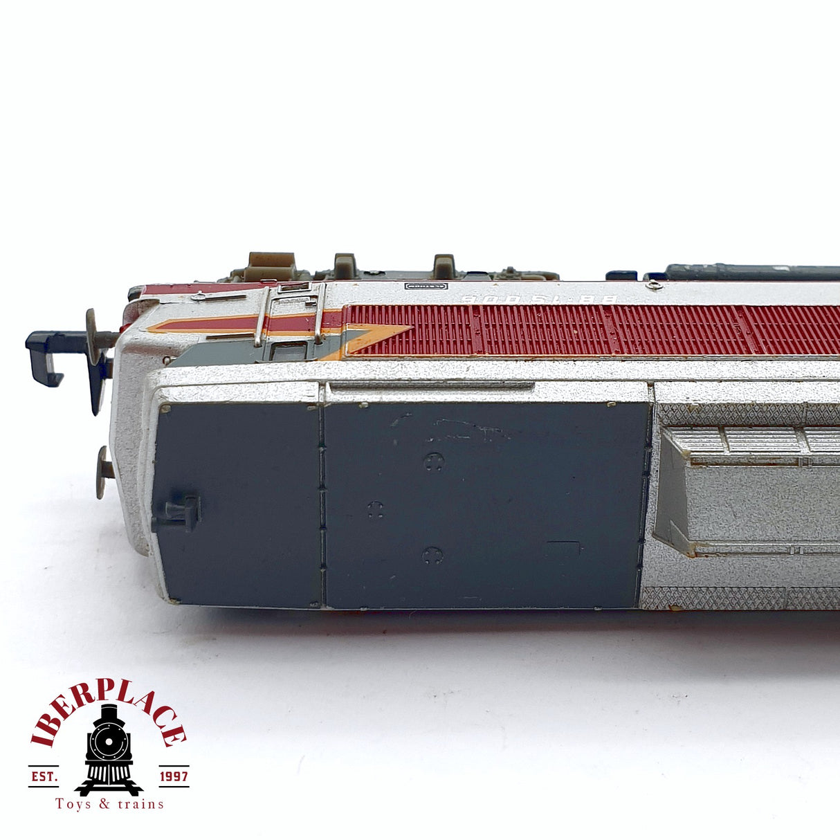 ♻️ 2da mano - Fleischmann 7360 Locomotora eléctrica TEE SNCF 15 006 para piezas de repuesto N escala 1:160