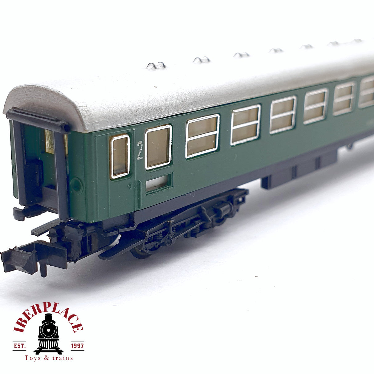 ♻️ 2da mano - Arnold 0381 vagón pasajeros DB clase 2 N escala 1:160