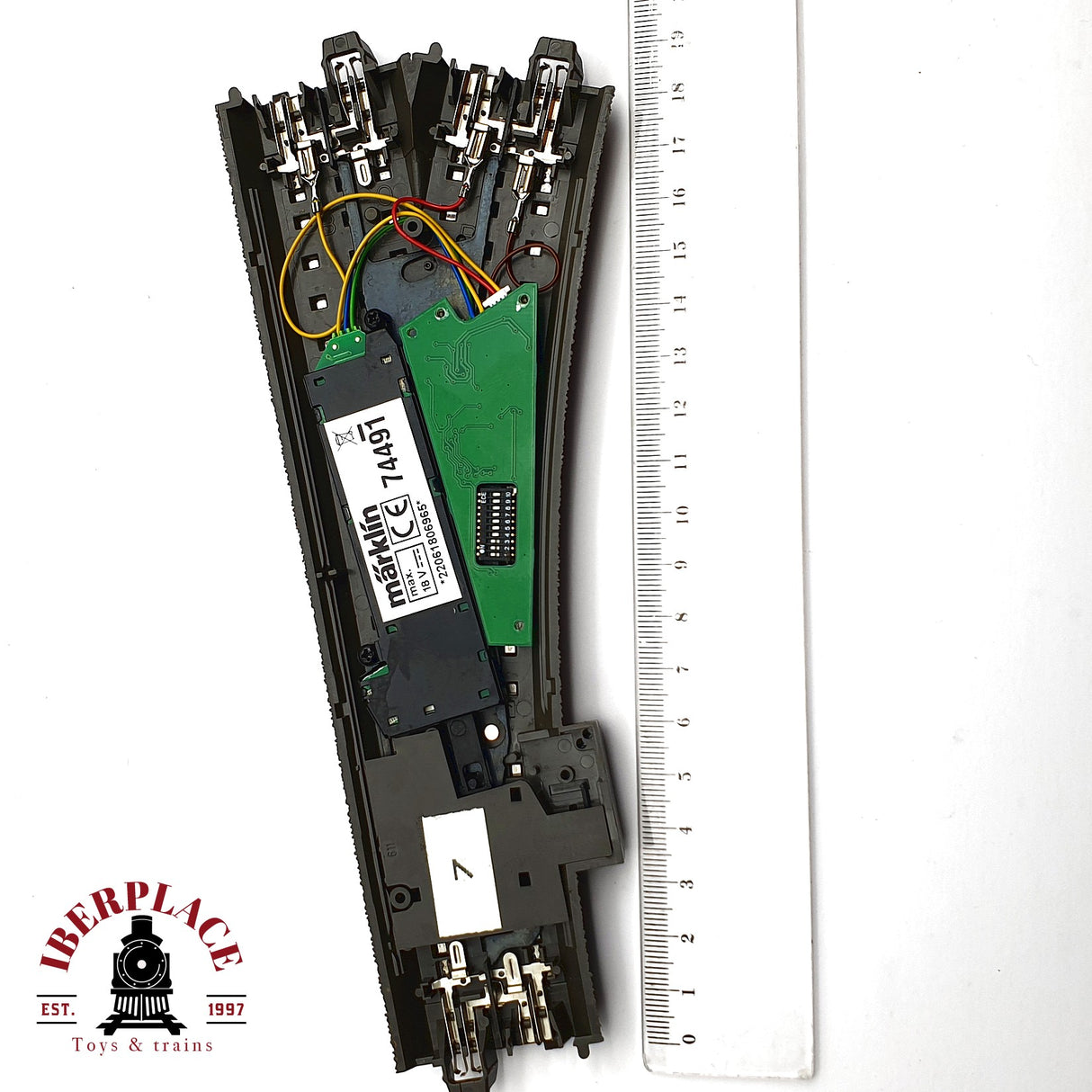 ♻️ 2da mano - Märklin 20611 desvió a la izquierda con decoder tipo C H0 escala 1:87 A11 2/3