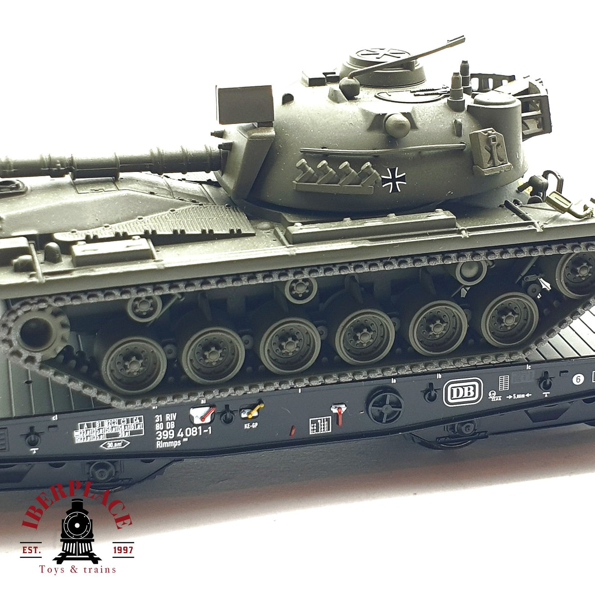 ♻️ 2da mano - Märklin vagón plataforma con tanque de guerra DB 399 H0 escala 1:87 A11