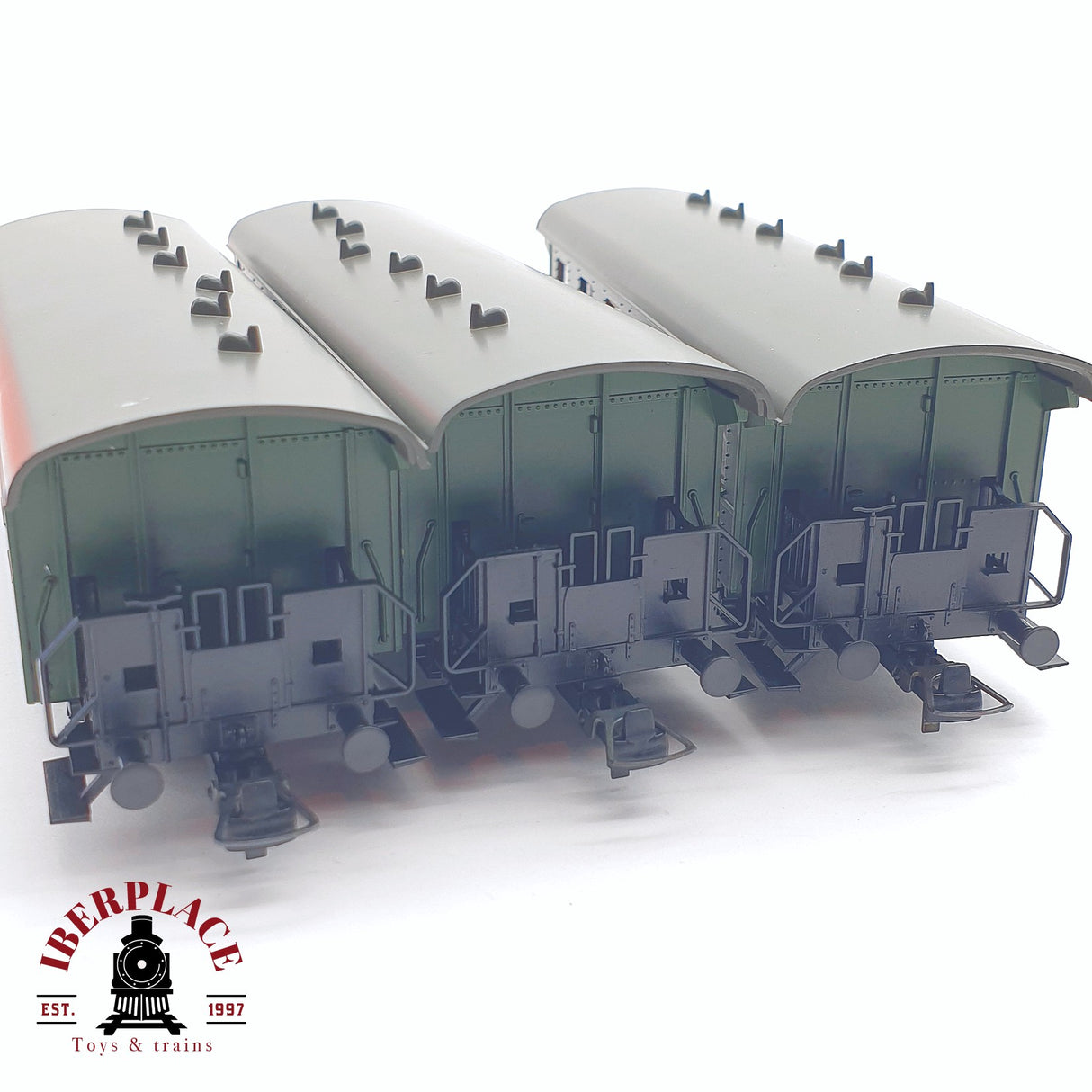 ♻️ 2 mano - Roco 3x vagones pasajero RENFE clases 1-2-3 H0 escala 1:87 AH05