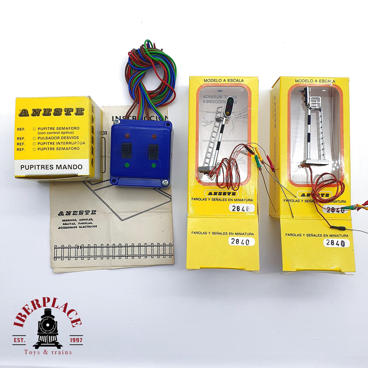 ♻️ 2da mano - Aneste 2840 3001 Pupitre de mando y semáforos N escala 1:160 AN10