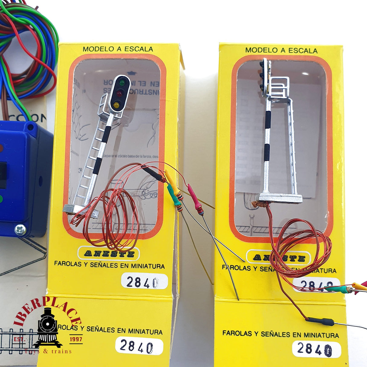 ♻️ 2da mano - Aneste 2840 3001 Pupitre de mando y semáforos N escala 1:160 AN10