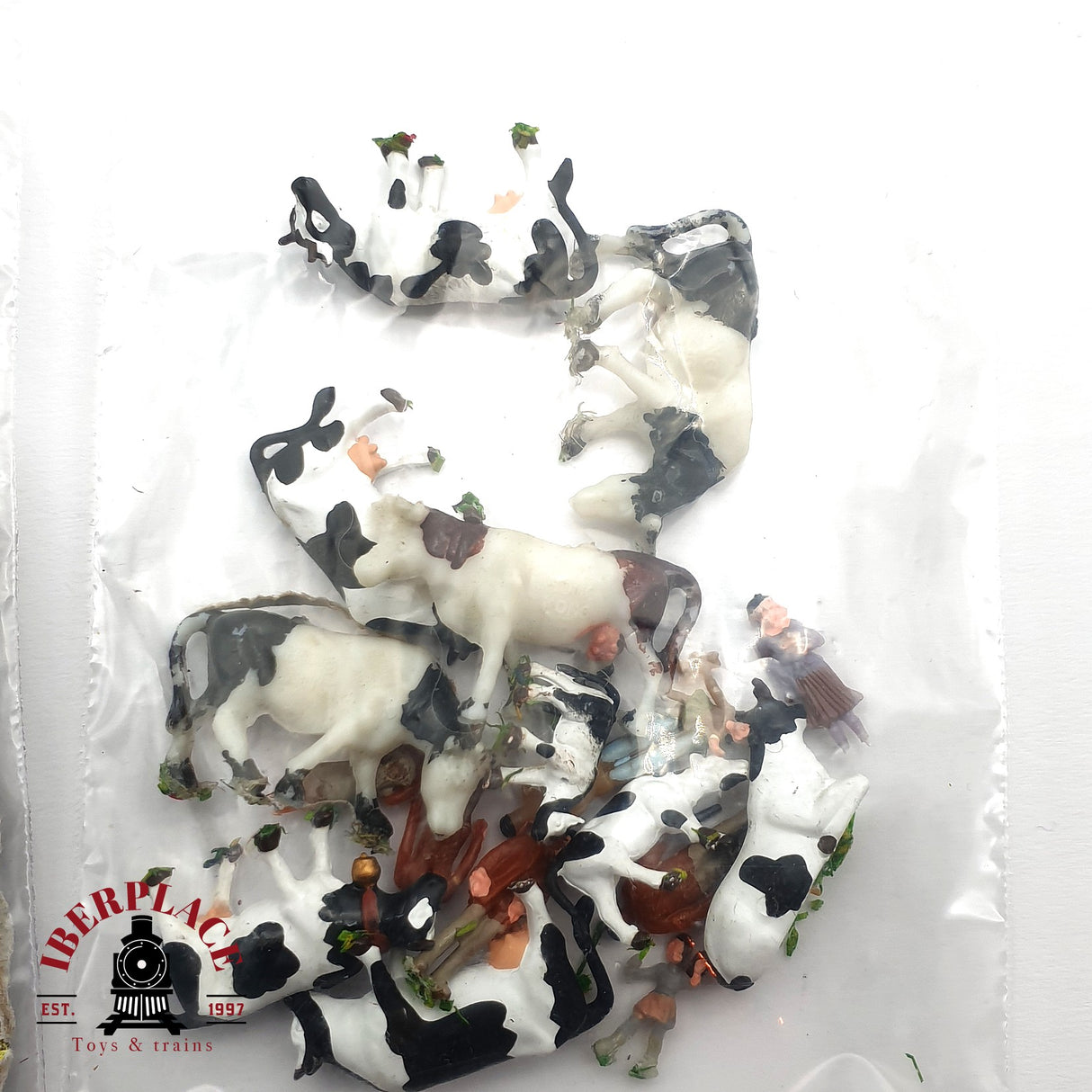 ♻️ 2da mano - Lote Figuras y accesorios para la granja vacas caballos H0 escala 1:87 EH010