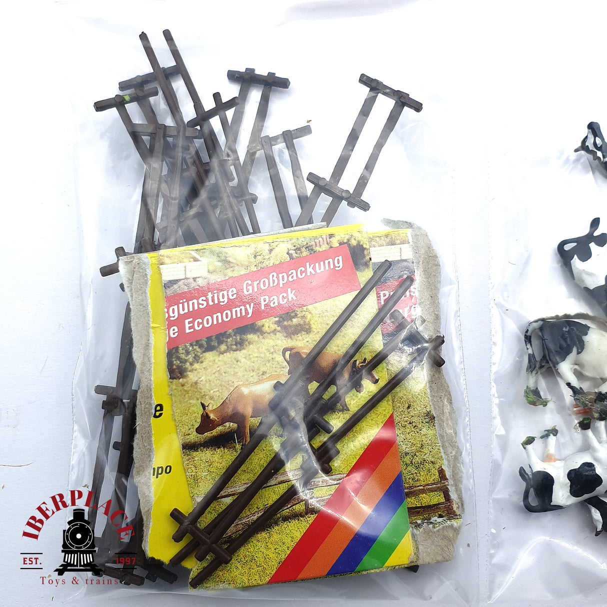 ♻️ 2da mano - Lote Figuras y accesorios para la granja vacas caballos H0 escala 1:87 EH010