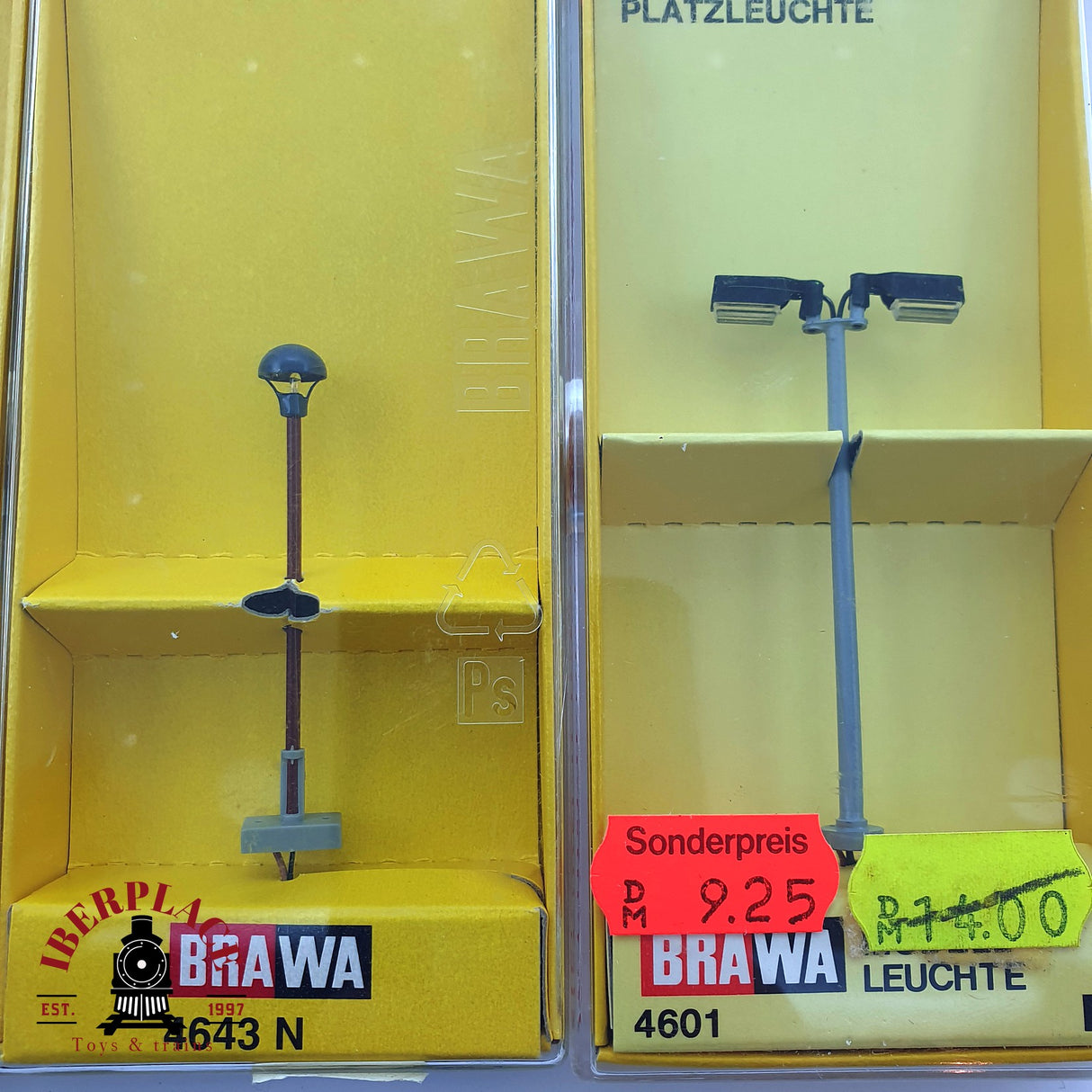 ♻️ 2da mano - Brawa 4x Postes de luz farolas N escala 1:160 EH09