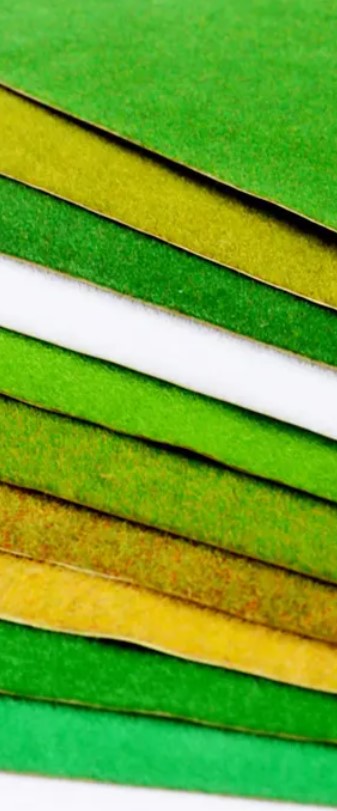 Iberplace Alfombra de Césped Artificial 41×100 cm (7 Colores) – Ideal para Maquetas, Dioramas y Belenes