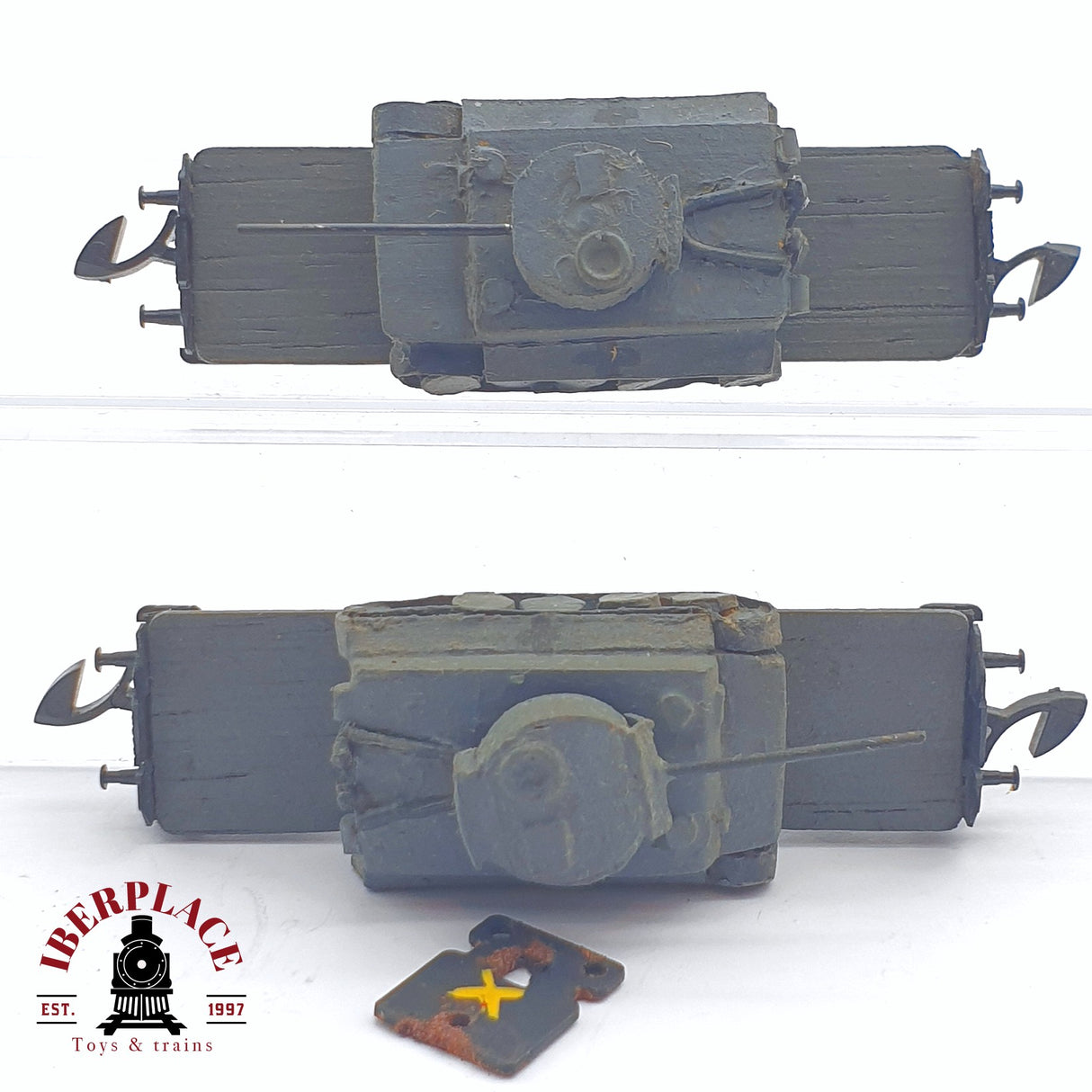 ♻️ 2 mano - 2x Märklin vagones plataforma con vehículos militares Z escala 1:220 TEN06