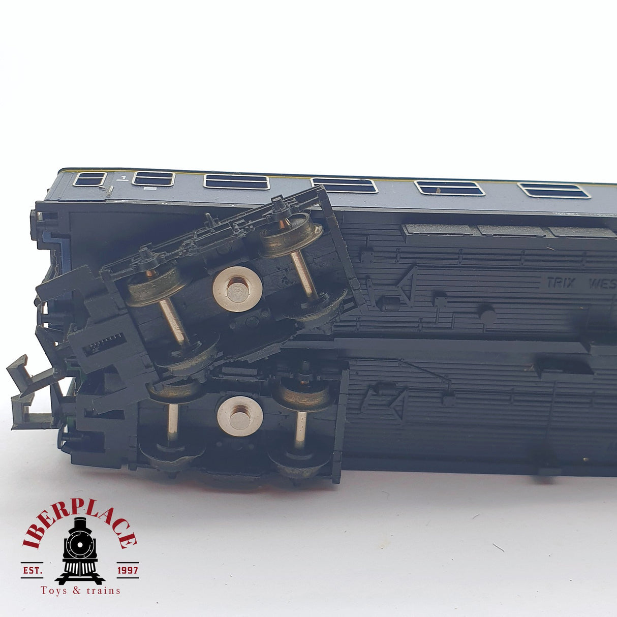 ♻️ 2 mano - Minitrix 4x vagones pasajero y equipaje clase 1-2 N escala 1:160 TEN06