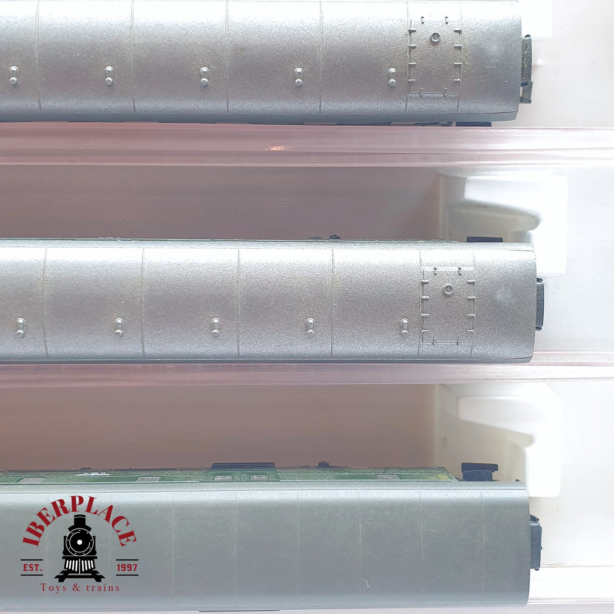 ♻️ 2 mano - Fleischmann 5x vagones pasajeros y equipaje DR clases 1-2-3 N escala 1:160 TEN06