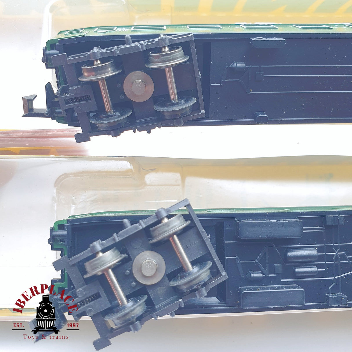 ♻️ 2 mano - Minitrix 5x vagones pasajero y equipaje clase 1-2 N escala 1:160 TEN06