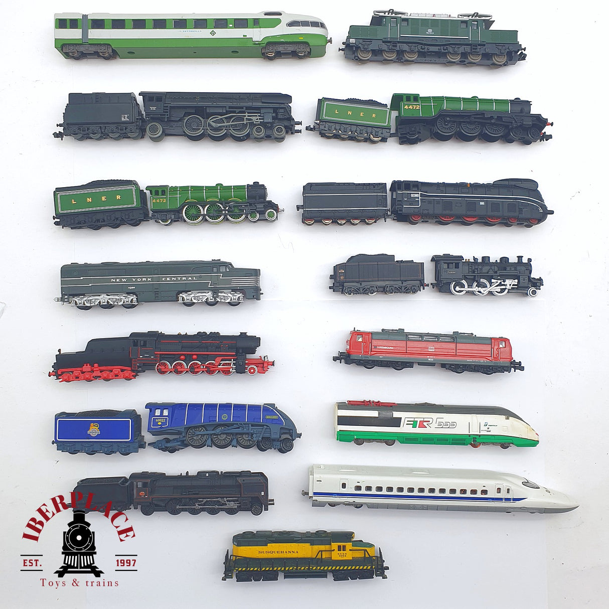 ♻️ 2 mano - Locomotoras sin motor para decoración N escala 1:160 TEN06