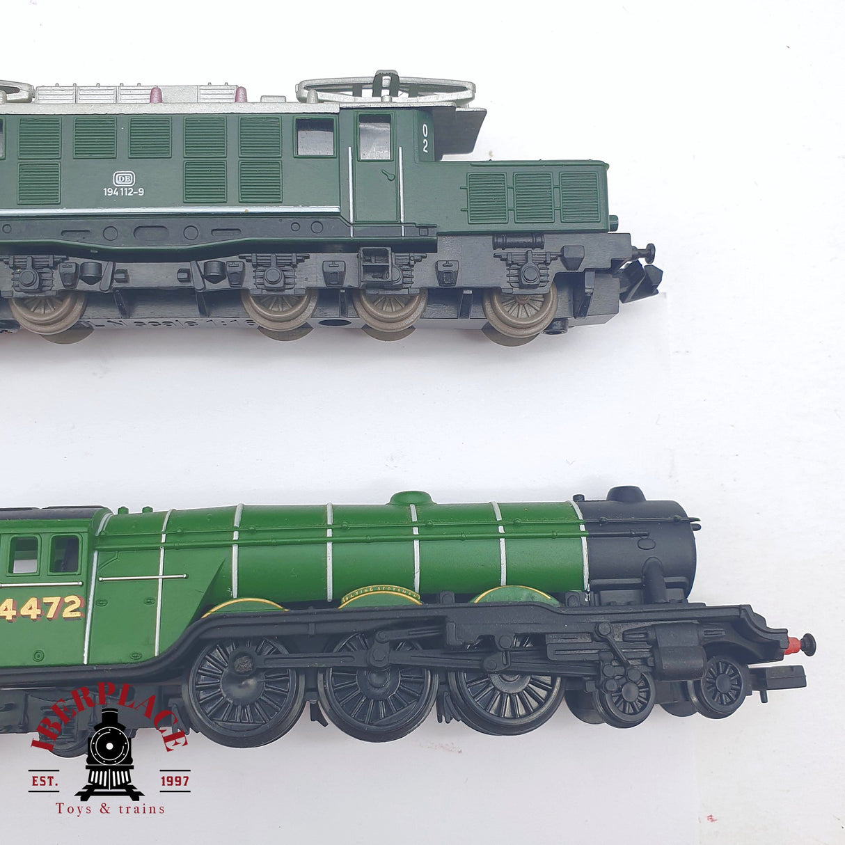 ♻️ 2 mano - Locomotoras sin motor para decoración N escala 1:160 TEN06