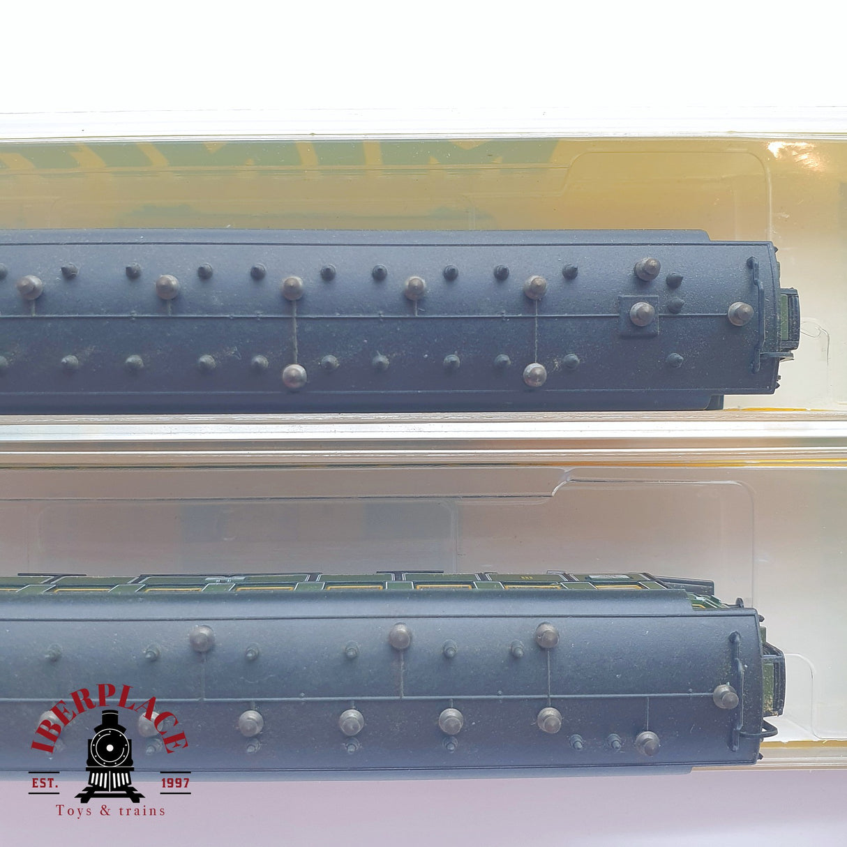 ♻️ 2 mano - Minitrix 2x vagones pasajeros K.Bay.Sts.B clases 1-2-3 N escala 1:160 TEN06