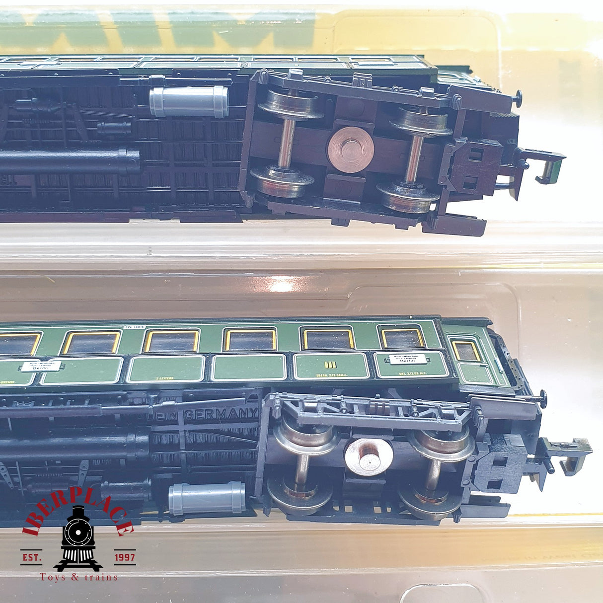 ♻️ 2 mano - Minitrix 3x vagones pasajeros y equipaje K.Bay.Sts.B Berlin N escala 1:160 TEN06