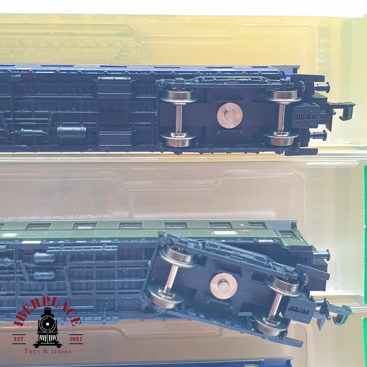 ♻️ 2 mano - Minitrix 3x vagones pasajeros y equipaje DB clases 1-2 N escala 1:160 TEN06