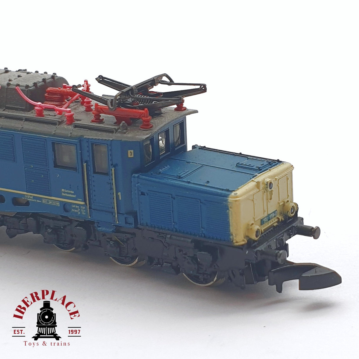 ♻️ 2 mano - Märklin 8824 Locomotora BR 194 DB Z escala 1:220 EZ07