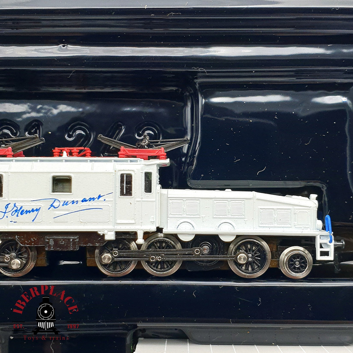 ♻️ 2 mano - Märklin 8114 set Locomotora 125 años cruz roja Z escala 1:220 EZ07