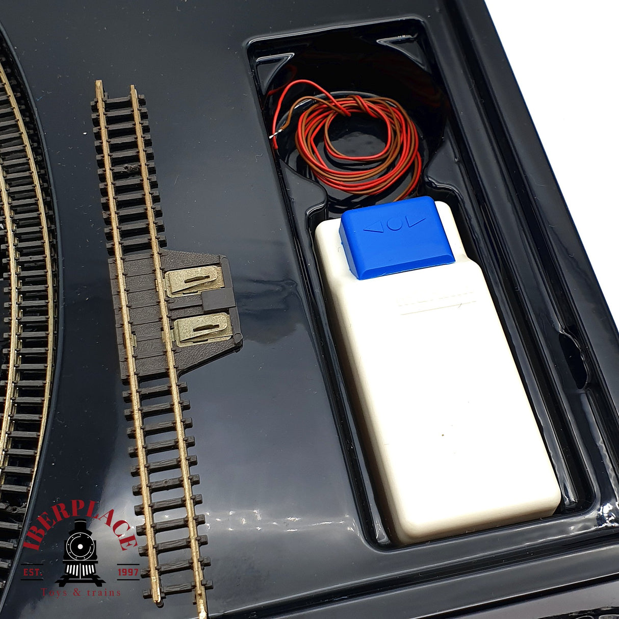 ♻️ 2 mano - Märklin 8114 set Locomotora 125 años cruz roja Z escala 1:220 EZ07