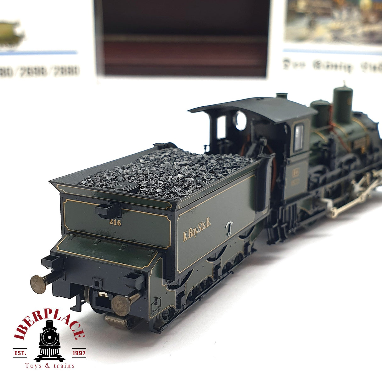 ♻️ 2 mano - Märklin 2680 Locomotora Digital Tristan con vitrina H0 escala 1:87 A107