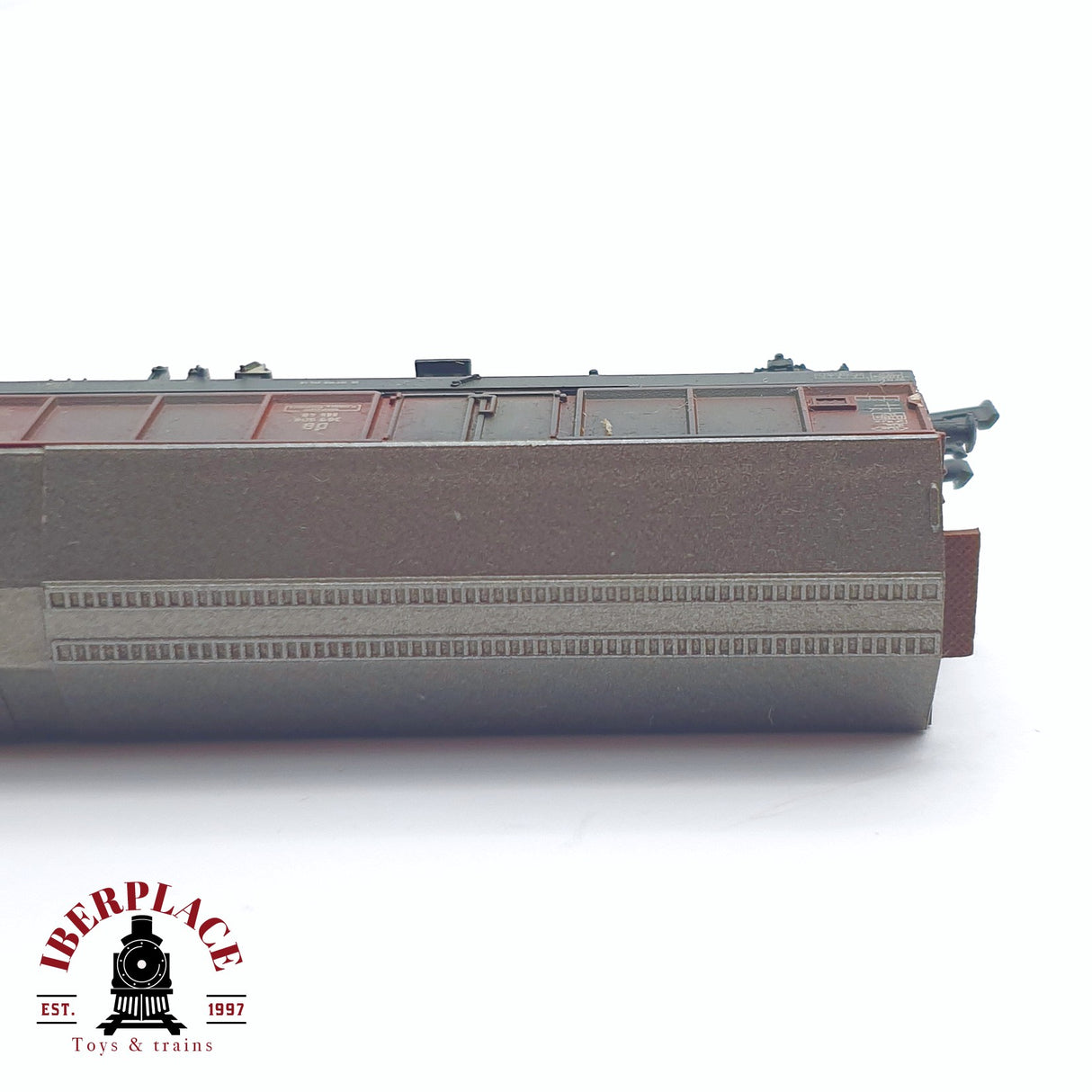 ♻️ 2 mano - Minitrix vagón cerrado DB 369 908 N escala 1:160 AN03