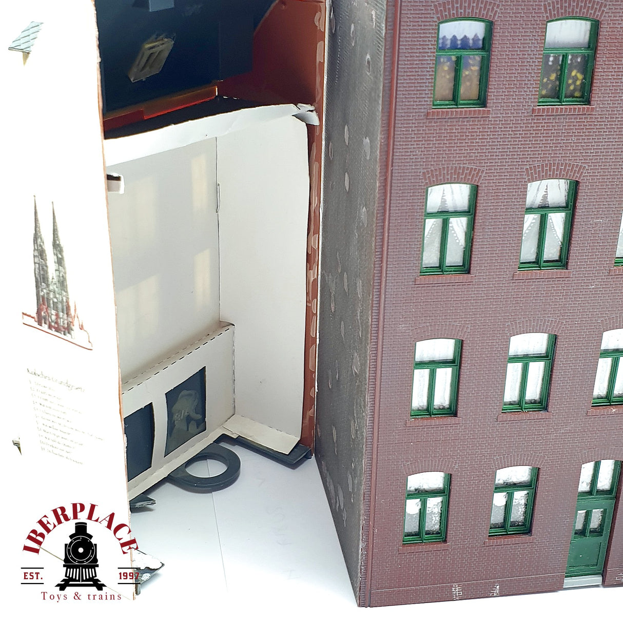 ♻️ 3 Edificios residenciales adosados y esquinero con comercios H0 escala 1:87