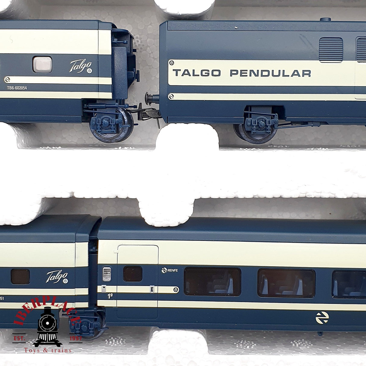 ♻️ AC Electrotren 3202 set de vagones complementarios Talgo T 200 RENFE H0 escala 1:87 A28