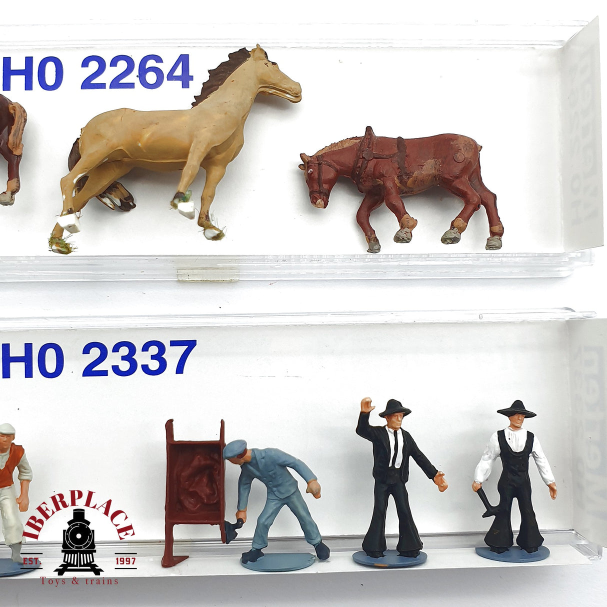 ♻️ 2da mano - Merten 2x 2264 2337 Figuras animales caballos, albañiles H0 escala 1:87 EH09