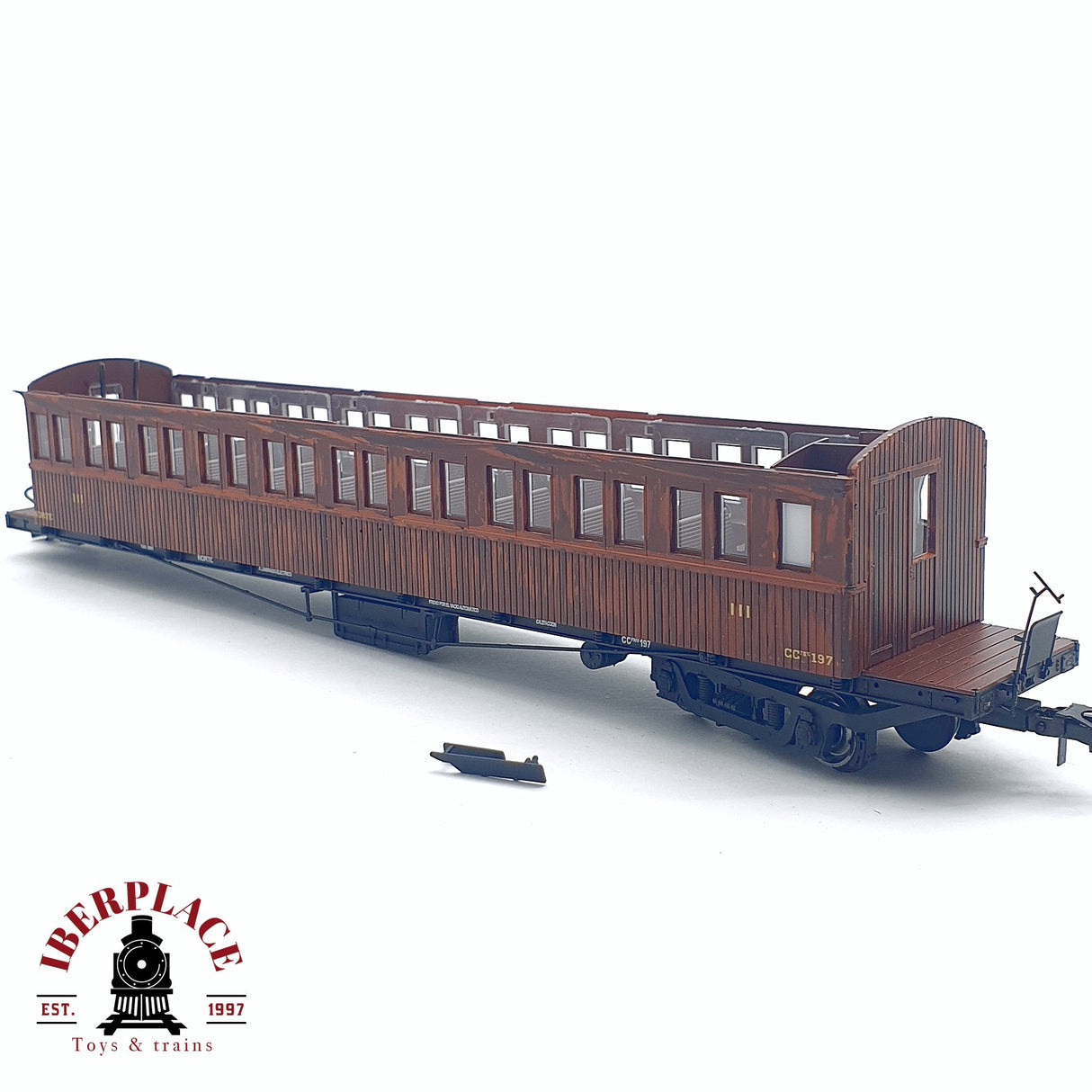 🆕 Mabar 💡 - Restos coche Norte CCfhv197 Carrocería, chasis, asientos, enganches y un bogie H0 escala 1:87