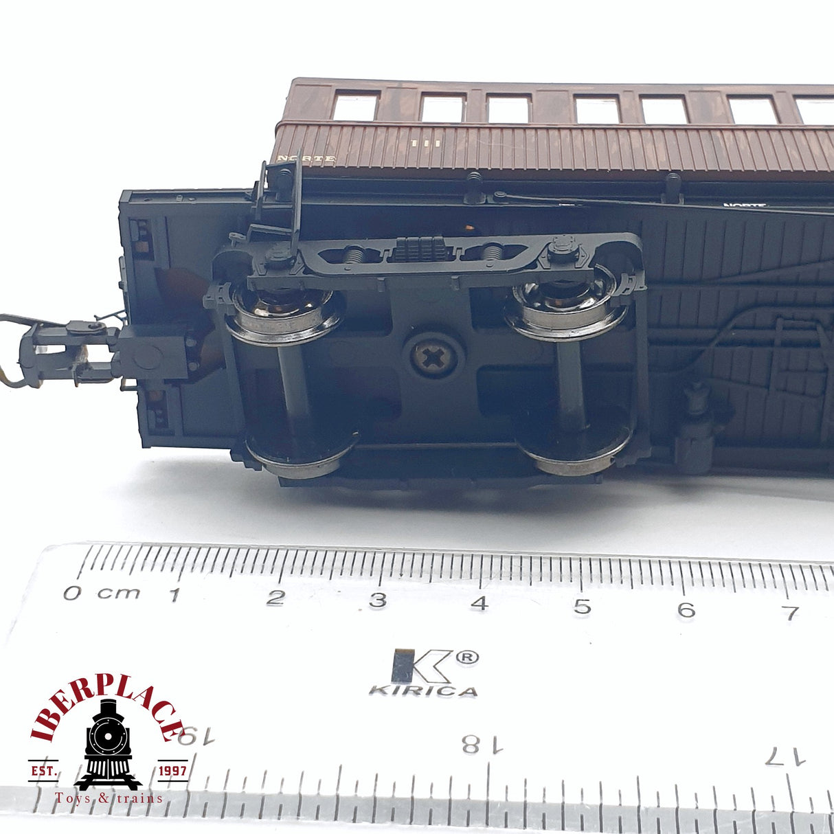 🆕 Mabar 💡 - Restos coche Norte CCfhv197 Carrocería, chasis, asientos, enganches y un bogie H0 escala 1:87