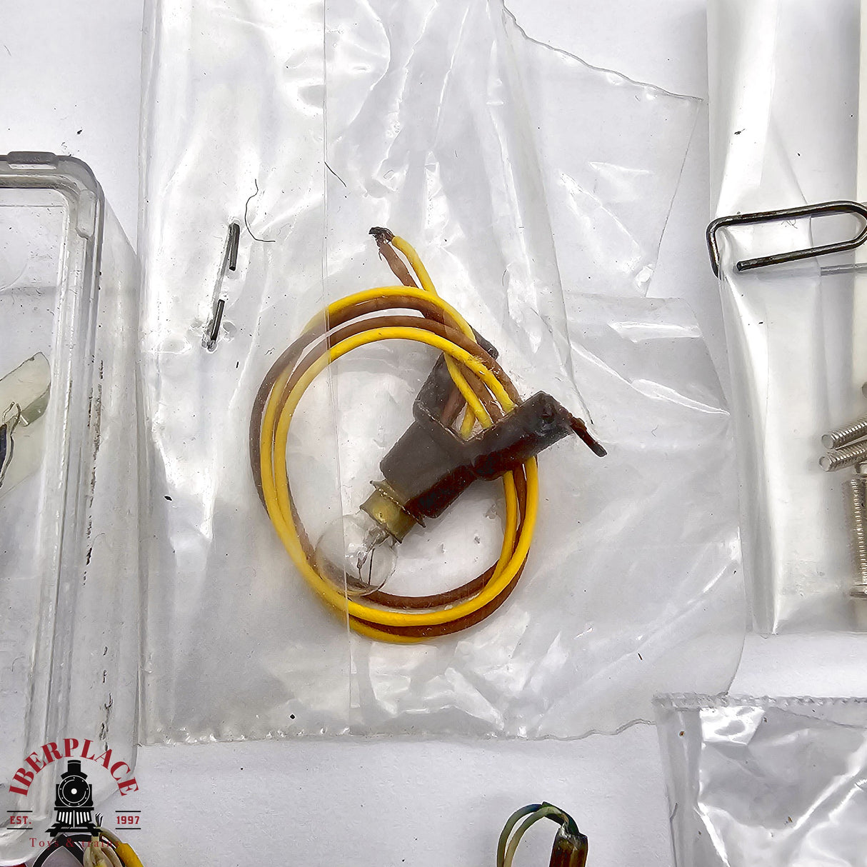 ♻️ 2da mano - Figuras farolas postes de luz H0 escala 1:87 E13