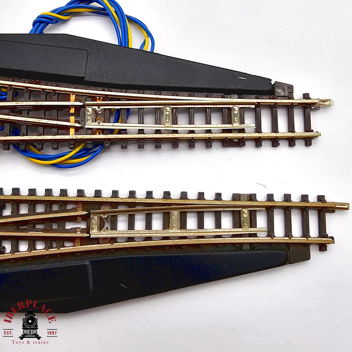 ♻️ 2da mano - Märklin 2x 8561 8564 desvíos izquierda y derecha Z escala 1:220 E14 2/13