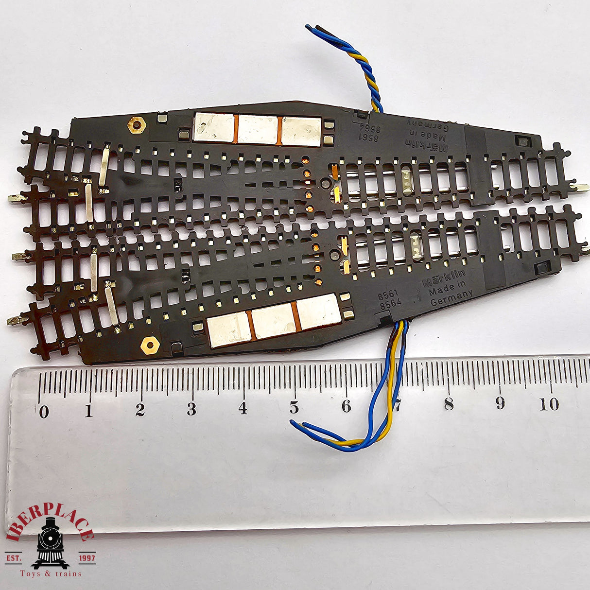 ♻️ 2da mano - Märklin 2x 8561 8564 desvíos izquierda y derecha Z escala 1:220 E14 4/13