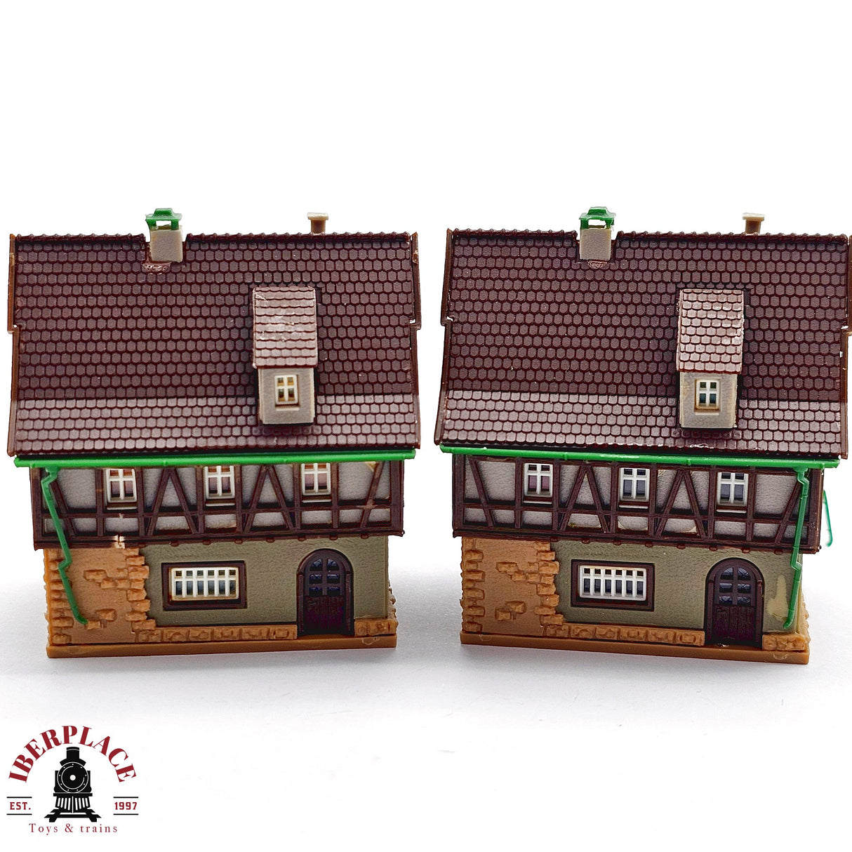 ♻️ 2da mano - Vollmer 2x casas de campo con entramado de madera Z escala 1:220 E14